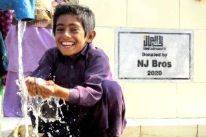 Water well in Pakistan Allah Dino Jat village in Sindh